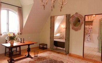 เดอะ เฟรนช์ คันทรี่ เฮาส์ Guest House ตาอูรังกา ภายนอก รูปภาพ